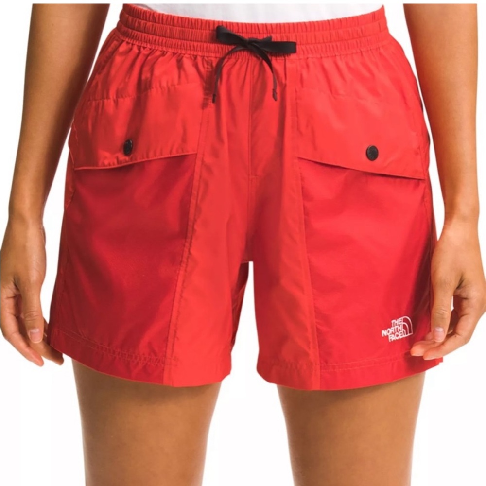 NWT The North Face TNF Wind Outline Shorts